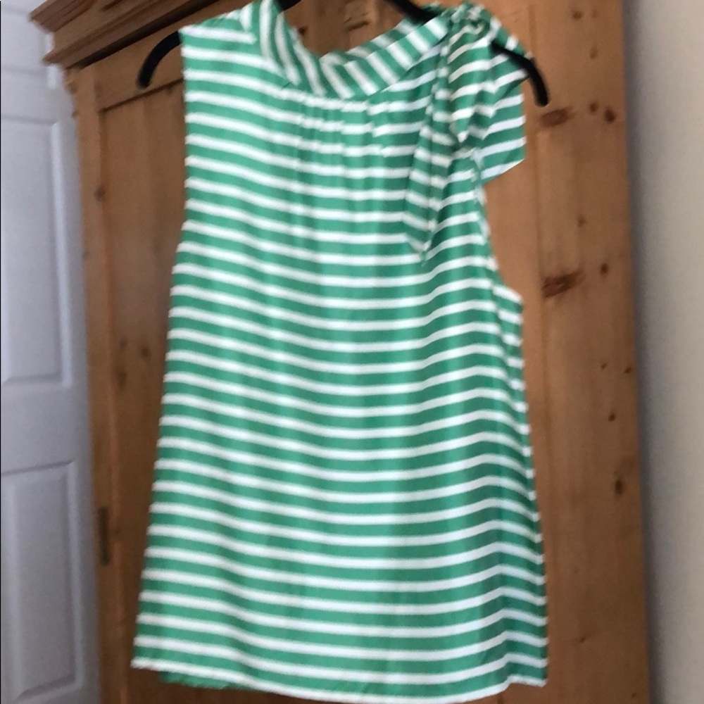 Sleeveless silk with side neck bow